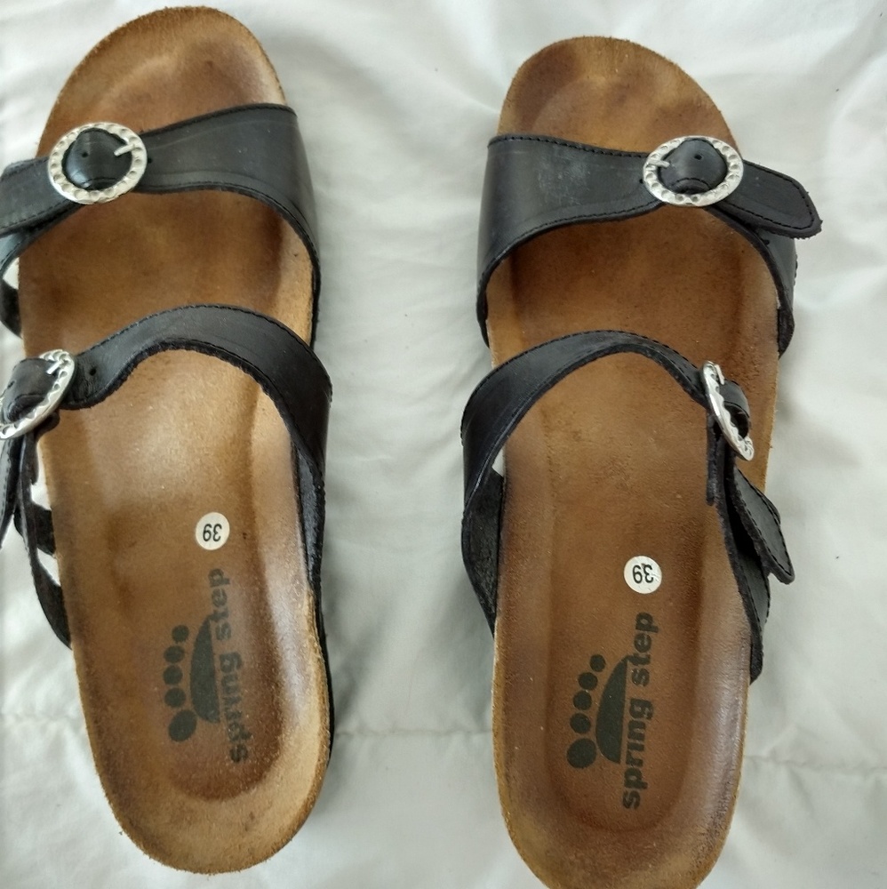 Spring step sandals Size 9